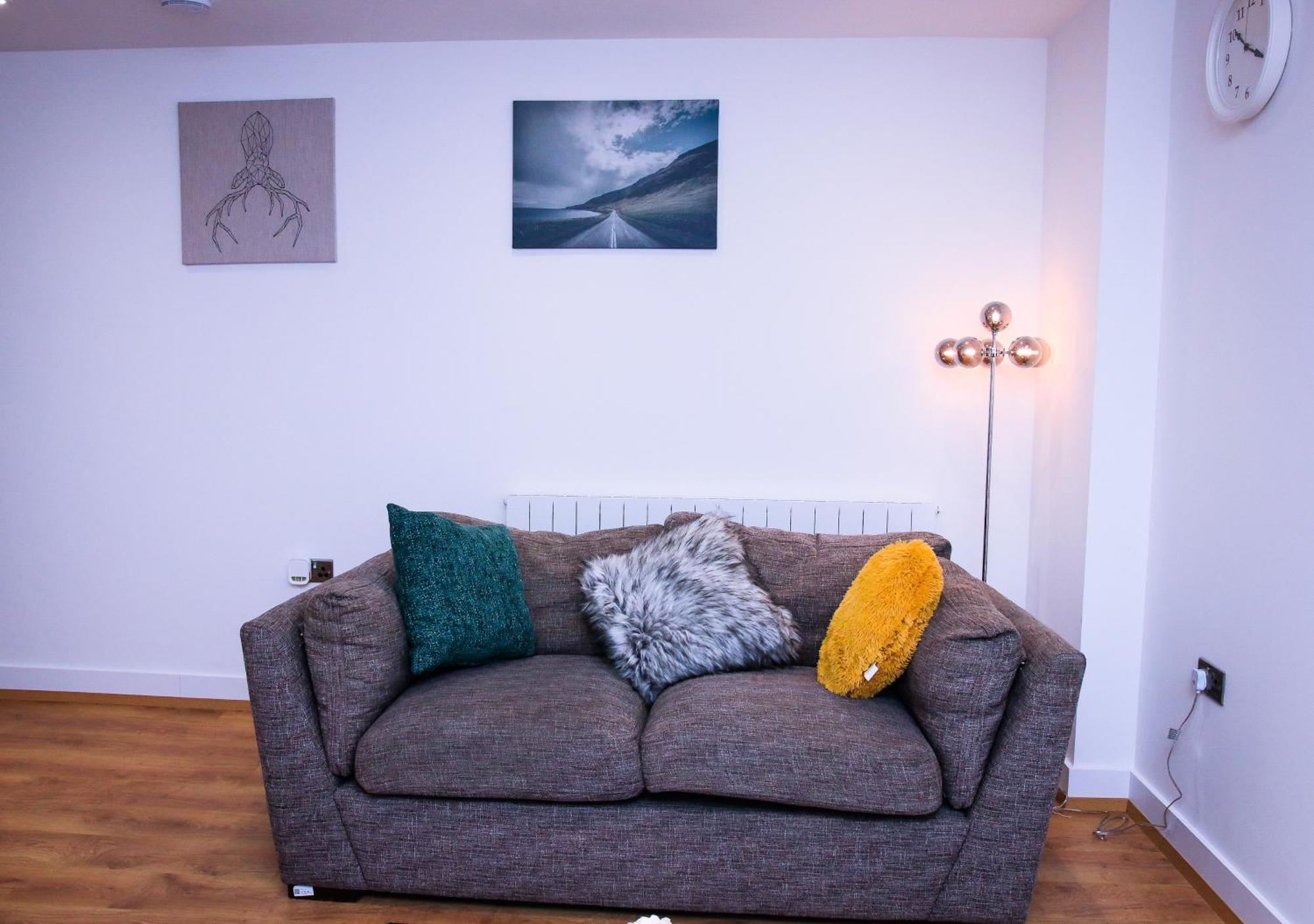 Fezza Luxury Apartment Londen Buitenkant foto